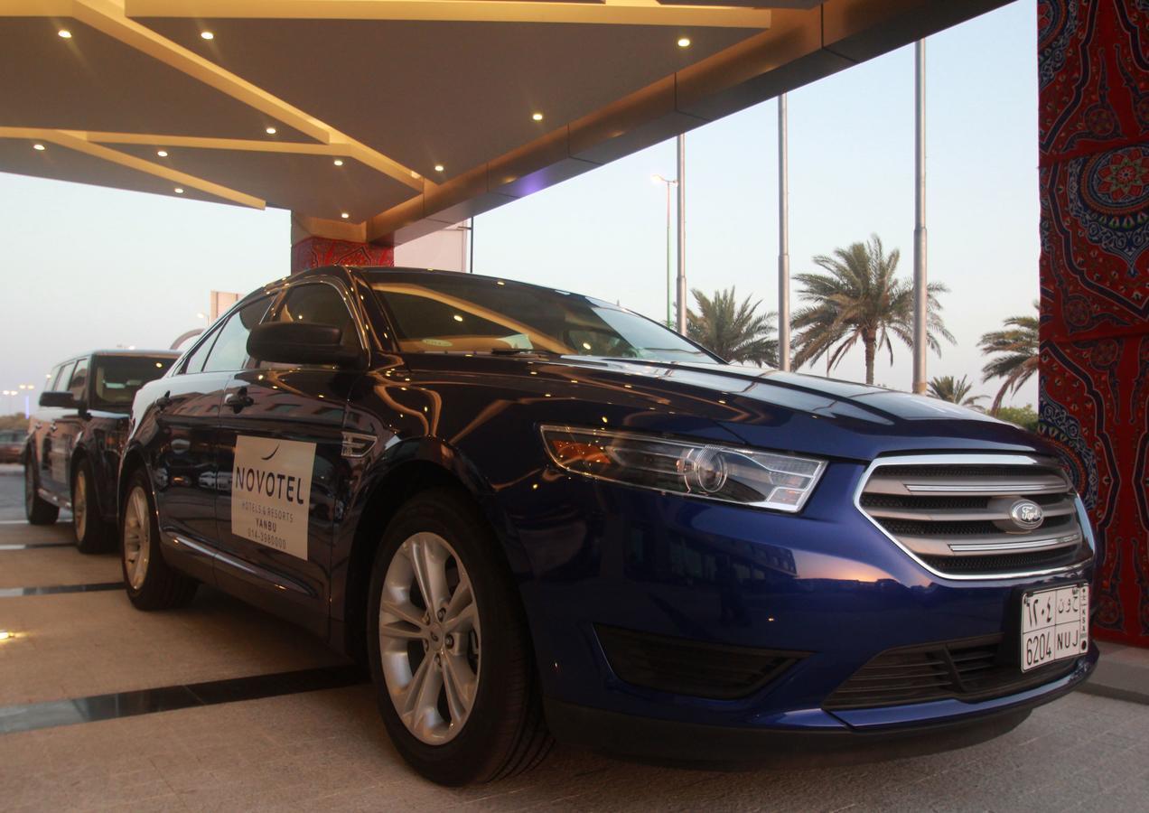 Novotel Yanbu Albahr Екстер'єр фото