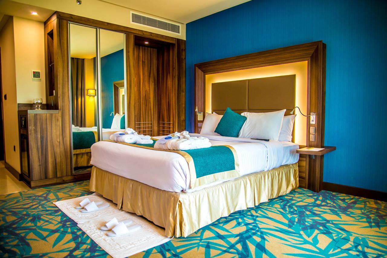 Novotel Yanbu Albahr Екстер'єр фото