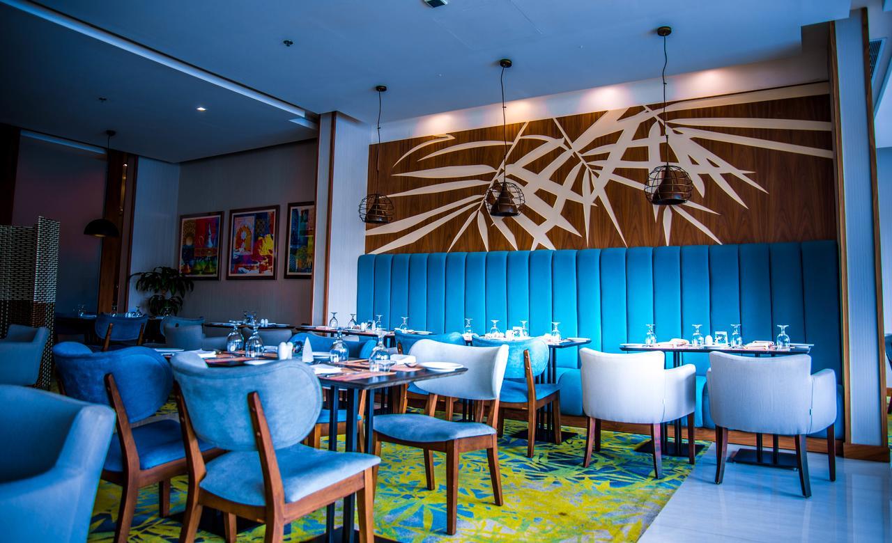 Novotel Yanbu Albahr Екстер'єр фото