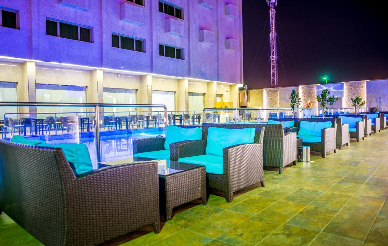 Novotel Yanbu Albahr Екстер'єр фото