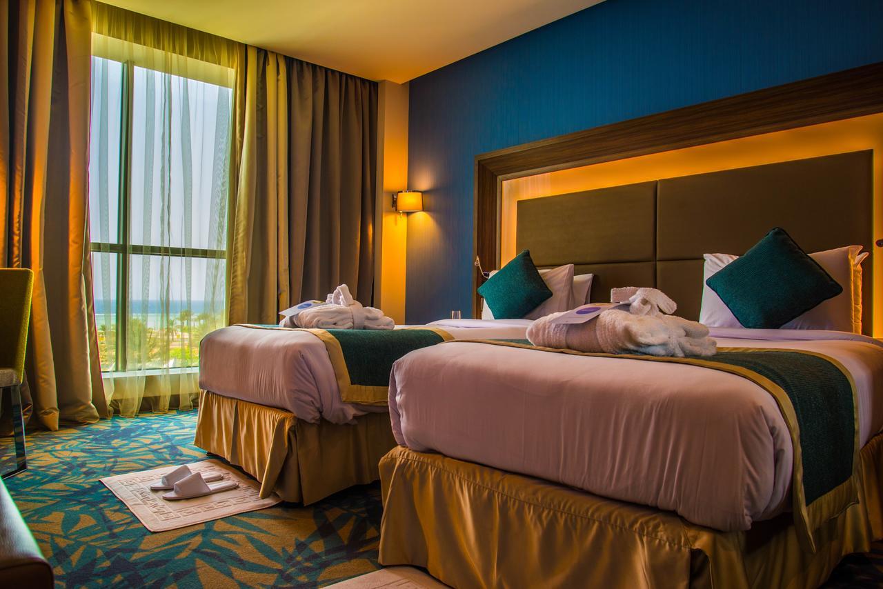 Novotel Yanbu Albahr Екстер'єр фото