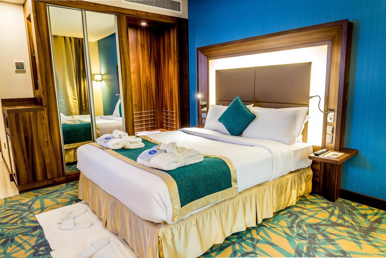 Novotel Yanbu Albahr Екстер'єр фото