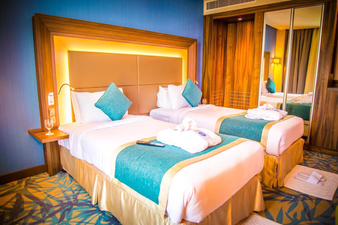 Novotel Yanbu Albahr Екстер'єр фото
